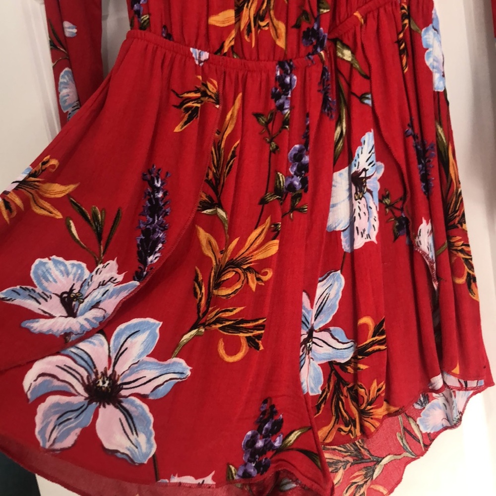 Romper - Picture 3 of 4